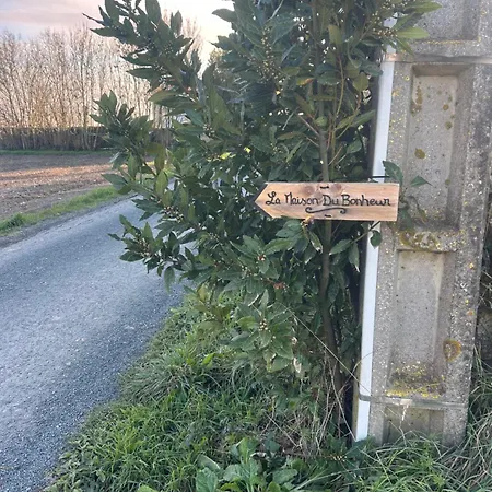Holiday home La Maison Du Bonheur 17 Marans (Charente-Maritime)